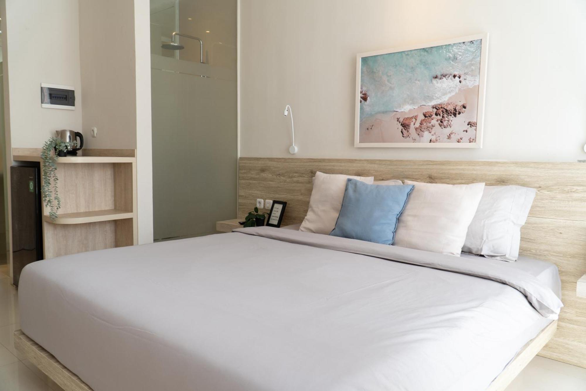 Bali Bustle Pararaton Coliving And Coworking Space Legian Εξωτερικό φωτογραφία