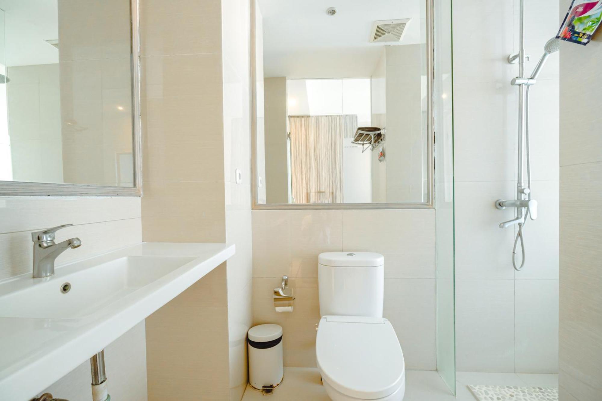 Bali Bustle Pararaton Coliving And Coworking Space Legian Εξωτερικό φωτογραφία