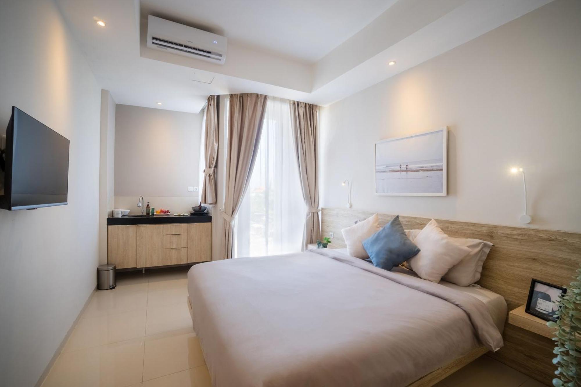 Bali Bustle Pararaton Coliving And Coworking Space Legian Εξωτερικό φωτογραφία