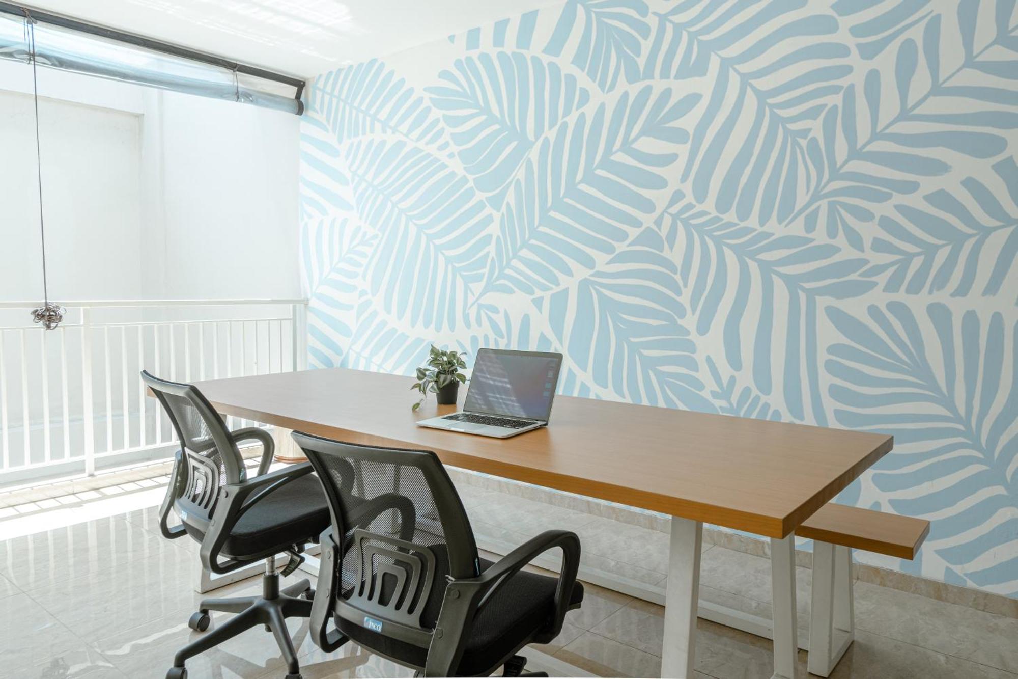 Bali Bustle Pararaton Coliving And Coworking Space Legian Εξωτερικό φωτογραφία